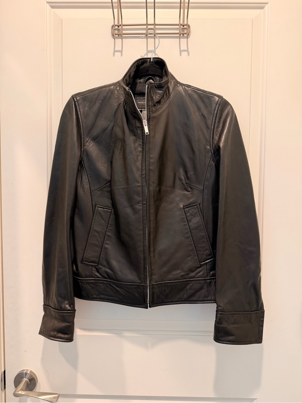 Banana Republic Black 100% Genuine Leather
Jacket Size S